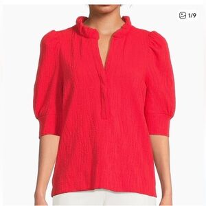Lilly Pulitzer Elsey knit top with puff sleeves, XL
Great used condition